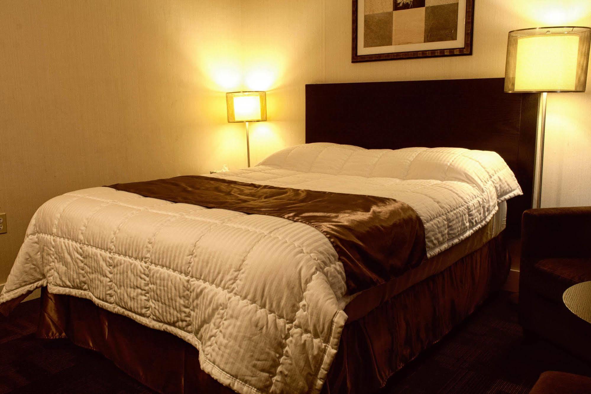 Hotel モンクトン エクステリア 写真