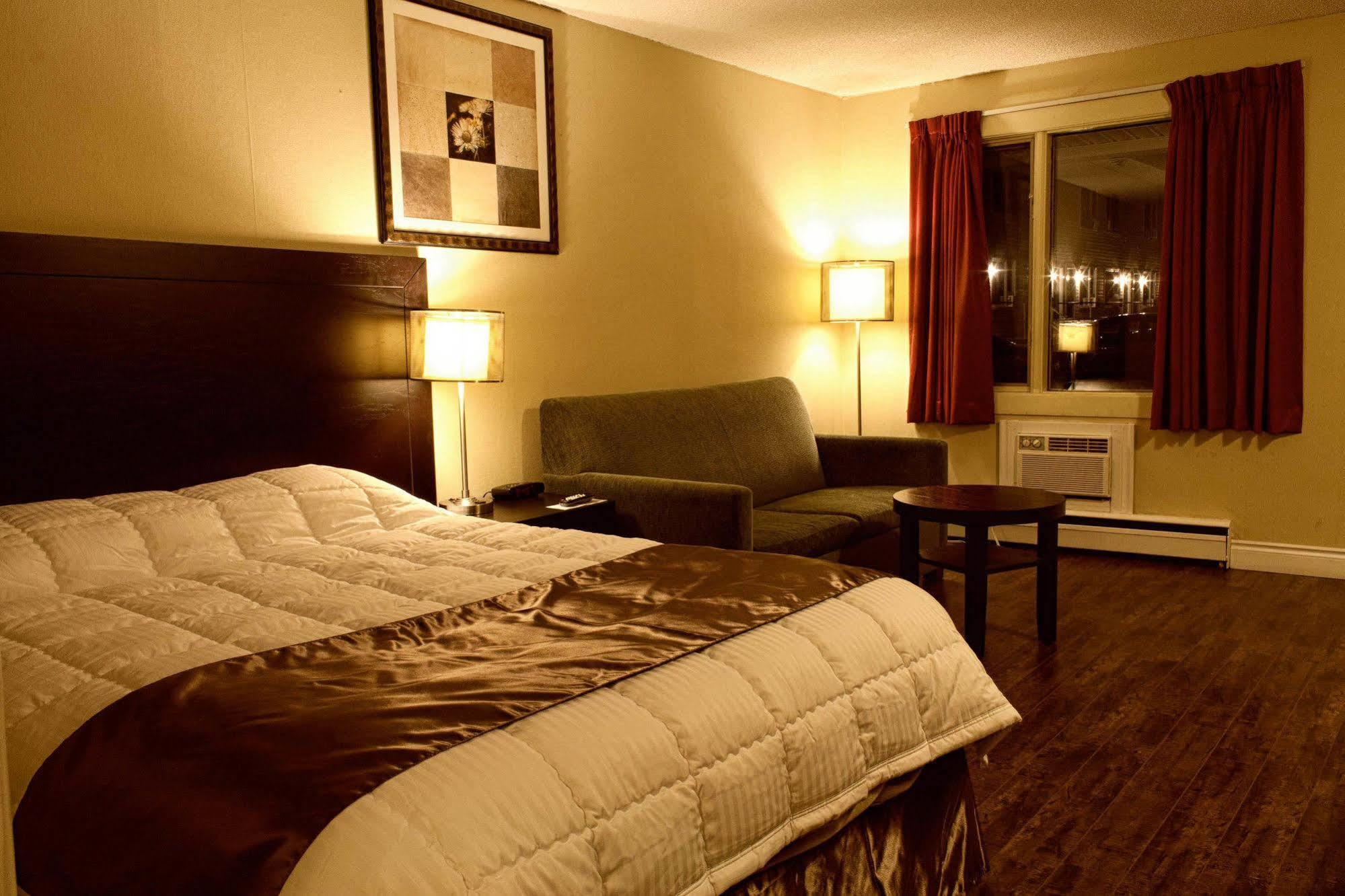 Hotel モンクトン エクステリア 写真